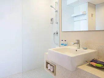 Отель IBIS STYLES BALI BENOA 3*