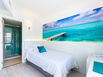 PLAZA SANTA PONSA BOUTIQUE HOTEL 4* (ех PLAZA BEACH BOUTIQUE HOTEL)