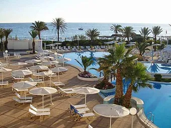 Отель EL MOURADI SKANES 4*