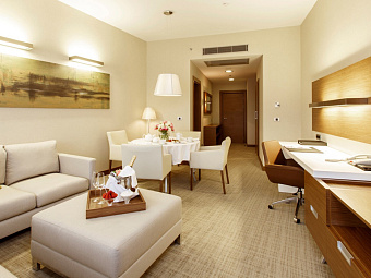 КЕМПИНСКИ ГРАНД ОТЕЛЬ ГЕЛЕНДЖИК 5*
