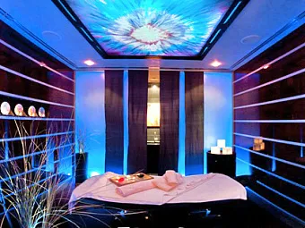 Отель AMATHUS BEACH LIMASSOL 5*.