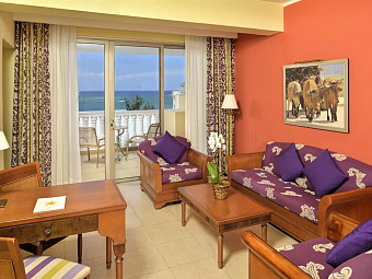 IBEROSTAR SELECTION ROSE HALL SUITES 5*