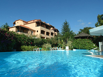 APARTHOTEL PESTANA VILLAGE GARDEN RESORT 4*