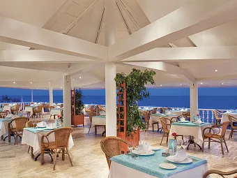DOBEDAN WORLD PALACE 5*