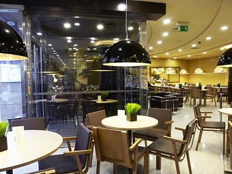  HOLIDAY INN ANDORRA LA VELLA 5*