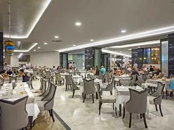 Рестораны в отеле Royal Seginus 5*