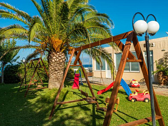NIFOREIKA BEACH HOTEL & BUNGALOWS 3*