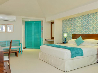 ADAARAN SELECT HUDHURAN FUSHI 4*