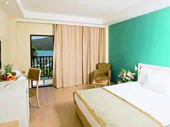  CRYSTAL GREEN BAY RESORT & SPA 5*