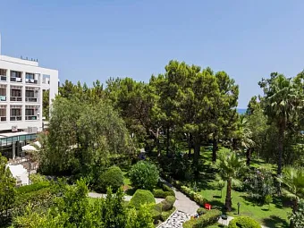 Отель LA MER HOTEL 5*