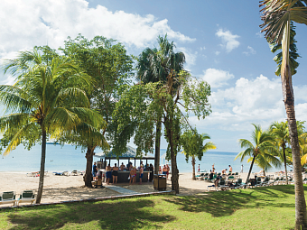  COUPLES SWEPT AWAY, NEGRIL 5*