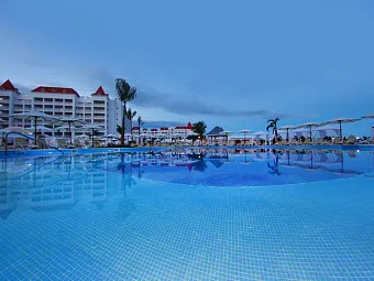 Отель LUXURY BAHIA PRINCIPE RUNAWAY BAY DPC 5*