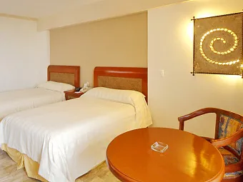 Отель GOLDEN PARNASSUS 5*