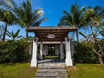 THE ANAM RESORT CAM RANH 5*