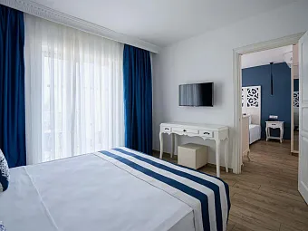 BLUE DREAMS RESORT & SPA 5*