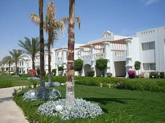 Отель CONTINENTAL PLAZA BEACH 5*