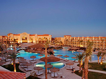 Отель PYRAMISA SAHL HASHEESH RESORT 5*