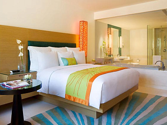 Deluxe room. RENAISSANCE PHUKET RESORT & SPA 5 *