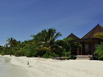 KOMANDOO ISLAND RESORT 4*