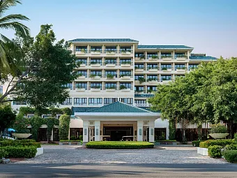 PALM BEACH RESORT & SPA SANYA 4*