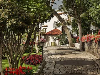 Отель MIRAMARE SEA RESORT & SPA 4*