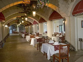 Отель CRYSTAL SUNRISE QUEEN LUXURY RESORT & SPA 5*