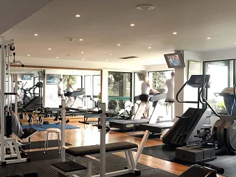 Отель CLIFF BAY 5*