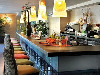 Отель OCCIDENTAL CALA VINAS 4*