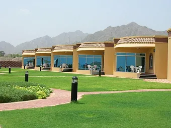 Отель ROYAL BEACH HOTEL & RESORT 4*