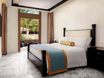 ST.REGIS SANYA YALONG BAY 5*
