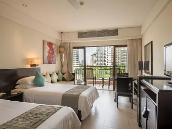 HOWARD JOHNSON RESORT SANYA BAY 5*