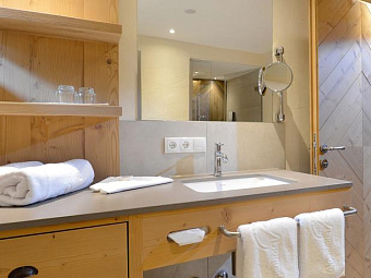 Отель KRAMERWIRT ALPENHOTEL 4*