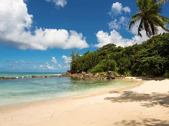 Отель AVANI SEYCHELLES BARBARONS RESORT & SPA 4*