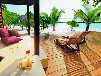   KURUMBA MALDIVES 5*