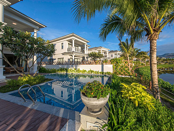 Отель VINPEARL RESORT & SPA LONG BEACH NHA TRANG 5*