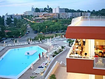 Отель Hotel Laguna Albatros 4*
