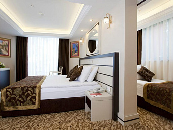 CLUB HOTEL SERA 5*