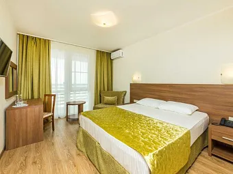 Ла Мелия 4*