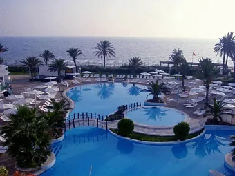 Отель EL MOURADI SKANES 4*