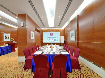 Golden Sands Hotel & Residences (ex. RAMADA SHARJAH) 4*