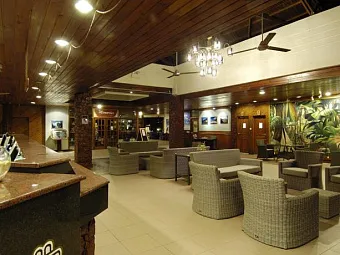 Отель BERJAYA BEAU VALLON BAY RESORT 4*