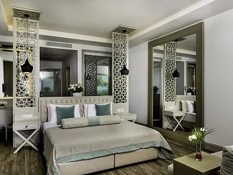 BLUE DREAMS RESORT & SPA 5*