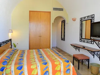 Отель MENINX DJERBA 3*