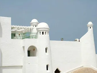 Отель EL MOURADI SKANES 4*
