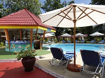 Отель BERJAYA PRASLIN RESORT 3+*