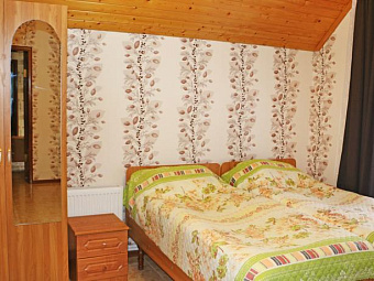 КОРОНА 3*