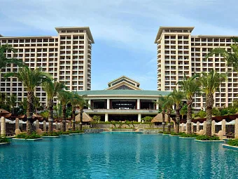 HOWARD JOHNSON RESORT SANYA BAY 5*