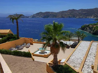 SEA SIDE RESORT & SPA 5*