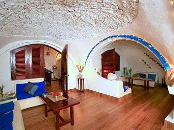 NIKA ISLAND RESORT 5*