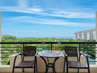 PALM BEACH RESORT & SPA SANYA 4*